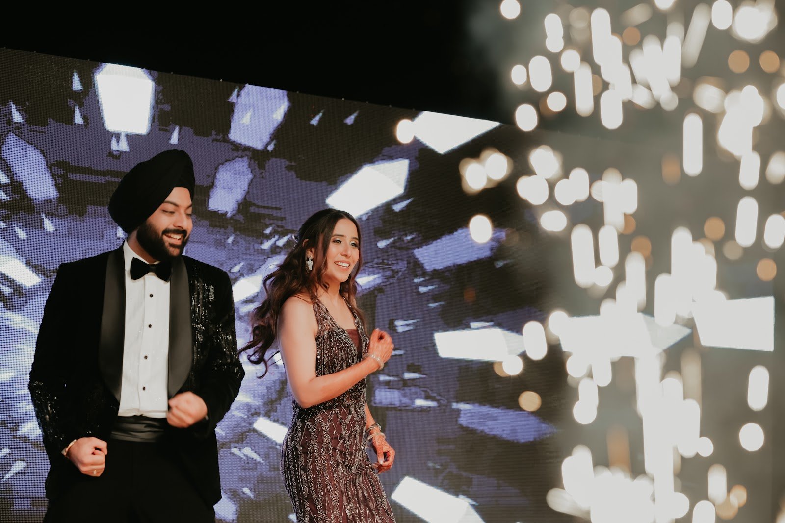 Wedding photography: Pre-Wedding Shoot Outfit and Styling Ideas