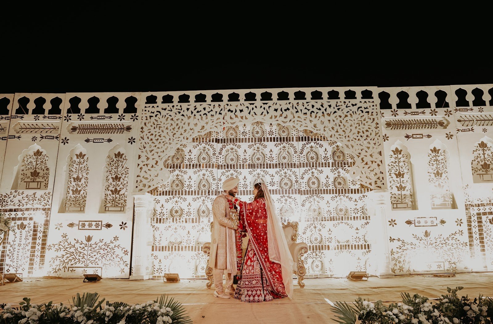 Wedding photography: Wedding Photography in Mumbai: Planning Around Weather and Space